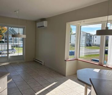 Appartement 4 1/2 à louer - Photo 2