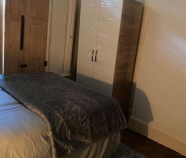 Room in a Shared House, Broad Road, B27 - Photo 5