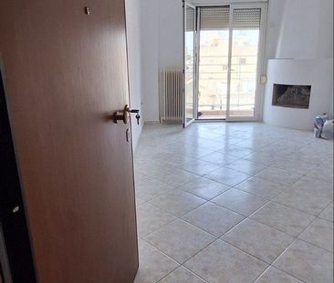 Διαμέρισμα για ενοικίαση Ευαγγελίστρια (Νίκαια) - Photo 4