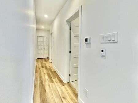 Unit 201: Entire unit - Photo 3