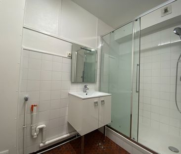 Location Appartement 2 pièces 42m² SOTTEVILLE LES ROUEN 76300 - Photo 6