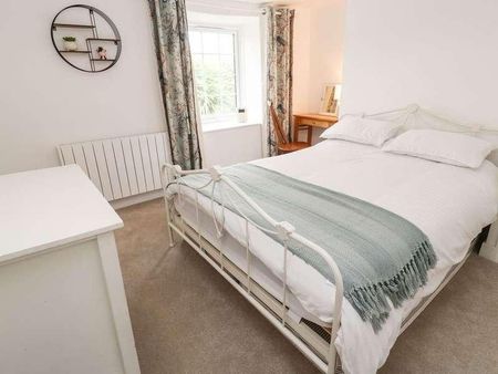 Hillside, St Austell, PL25 - Photo 3