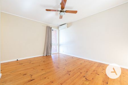 3 Dangar Pl, Charnwood ACT 2615 - House For Rent | Domain - Photo 3