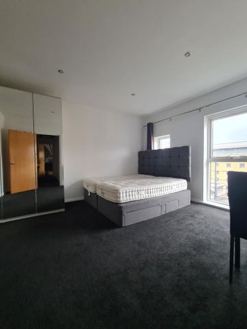 2 bedroom apartment to rent - Photo 4