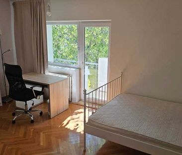 Apartament de Închiriere 4 camere, APCJ360319 - Fotografie 4