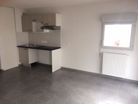 Location Appartement 3 pièces 62m² BEGLES 33130 - Photo 3