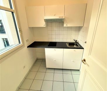 Studio de 30,82m² à louer - PARIS 7è - Photo 4