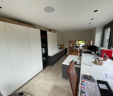 Genk, Huiskensweier 35: Ruime woning met magazijn, kantoorruimte, r... - Foto 4