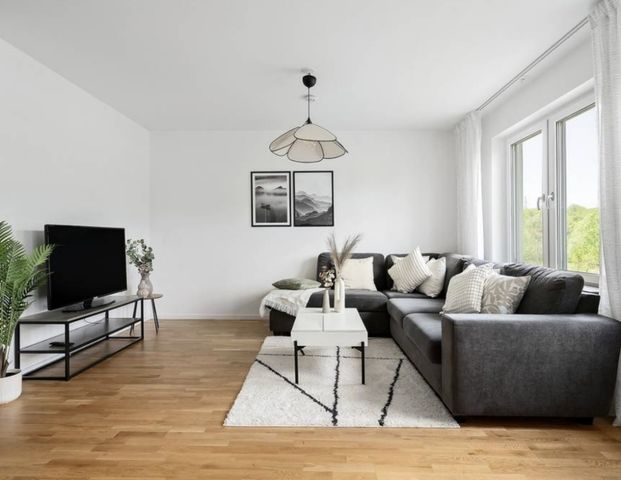 Krögerspromenad 17 - Photo 1