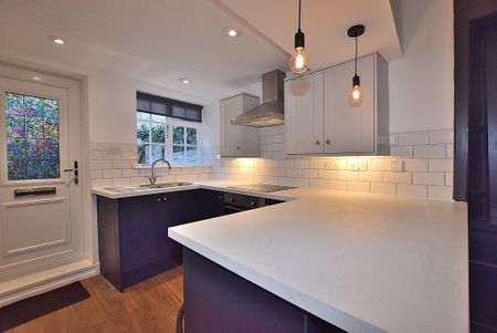 2 bedroom cottage to rent - Photo 4