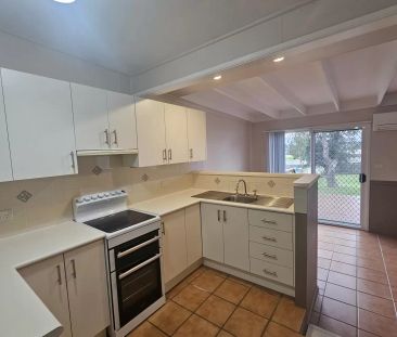 Coastal Cottage - Photo 1