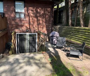 For Lease - 2 Edgewood Gardens, Toronto, Ontario - Photo 3