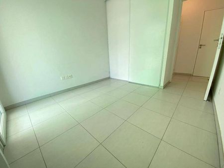 Location appartement récent 3 pièces 70 m² à Montpellier (34000) - Photo 3