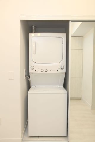For Lease - 8 Eglinton Avenue Unit# 5410, Toronto, Ontario - Photo 3