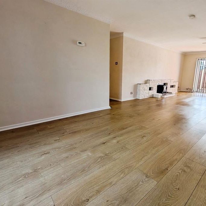 3 bedroom detached house to rent - Photo 1