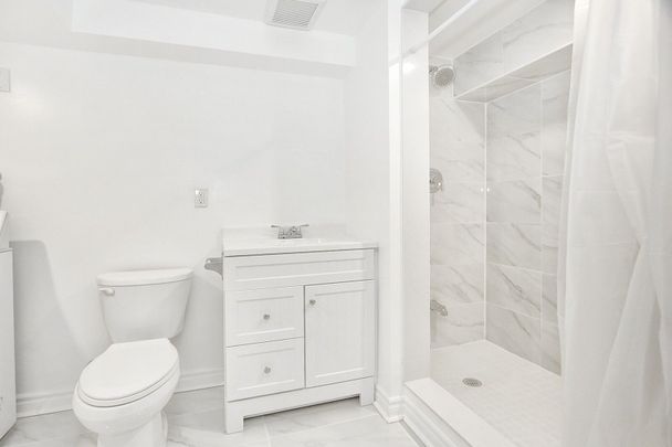 For Lease - 115 Apache Trail Unit# Lower, Toronto, Ontario - Photo 1