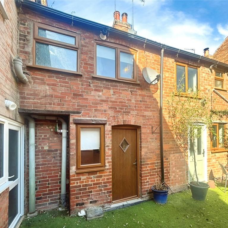 1 bedroom terraced house to rent - Photo 1
