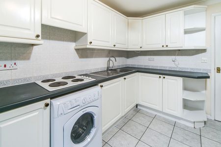 2 bedroom apartment to rent - Photo 4