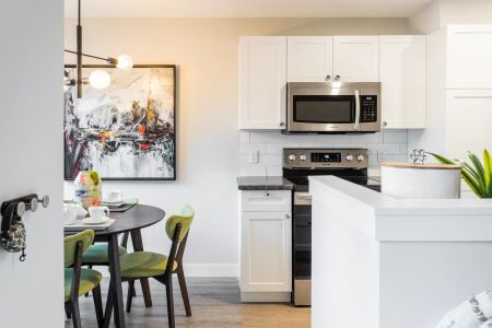 1C Renovated - Photo 2