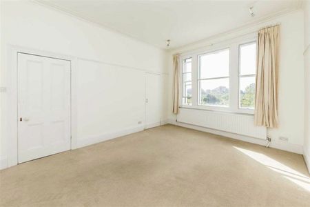 Park Road, Hampton Wick, KT1 - Photo 2