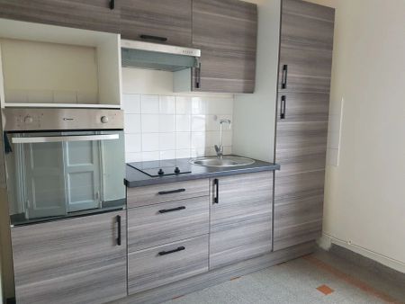 A Louer F2 Port en bessin - Photo 4