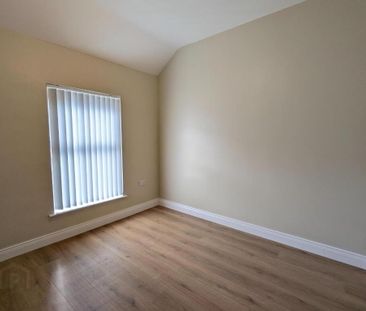 8 Valentia Place, Newcastle, BT33 0EH - Photo 6