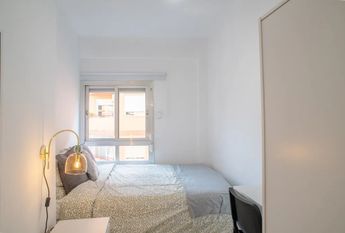 Carrer de Sant Lluís Bertran, Torrent, Valencian Community 46900