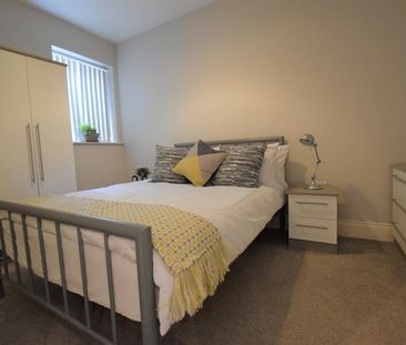 2 Bedroom Apartment To Let - Photo 2
