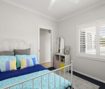 Coastal Living Opposite the Waterfront- Water, Electricity, WiFi an... - Photo 5