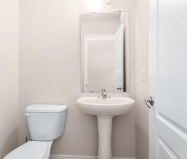 For Lease - 64 Yardley Crescent, Brampton, Ontario - Photo 6