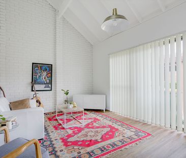 Cosy Townhouse with Complex Pool - Photo 2