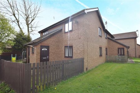Middleton Park Road, Middleton, Leeds, West Yorkshire, LS10 - Photo 2