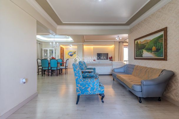 Apartamento com 3 quartos e 159m² para alugar em Centro, Canoas. - Foto 1