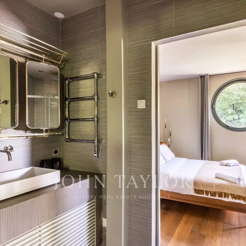 Maison à louer Neuilly-Sur-Seine, Paris, France15 000 EUR / Mois - Photo 1