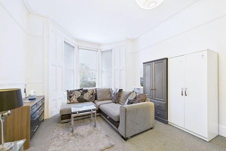 Mixed use to rent - Photo 3