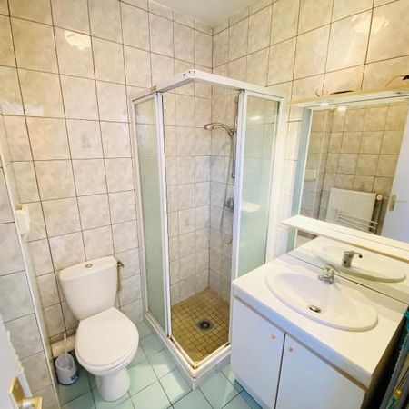 Location Appartement 2 pièces 21m² MACON 71000 - Photo 4