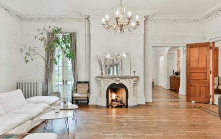 For Lease - 4 Wellesley Place, Toronto, Ontario - Photo 4