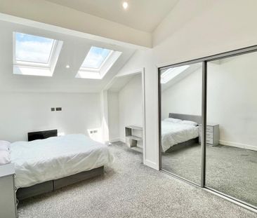 1 bedroom in a flat share to rent - Photo 4