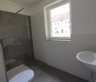 Für Sie neu renoviert! 2-Zimmerwohnung mit Terrasse! - Photo 1