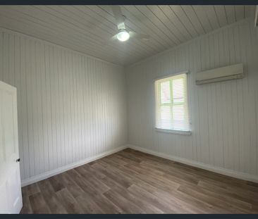 COUNTRY CHIC HOME WITH HEAPS OF SPACE - Photo 2