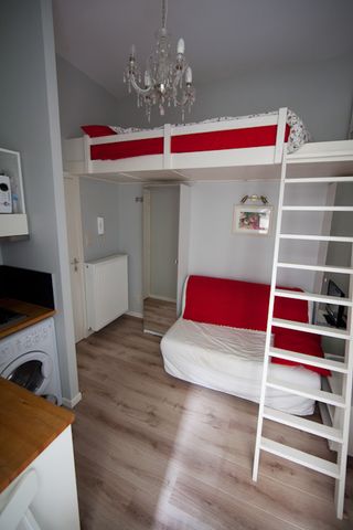 Möbliertes Studio in Brüssel Schuman, EU District - Photo 5