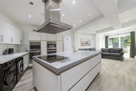 26 Teignmouth Road - Photo 4