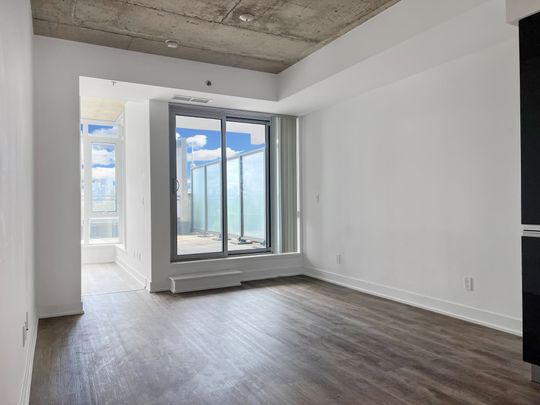 For Lease - 20 Gladstone Avenue Unit# 511, Toronto, Ontario - Photo 1