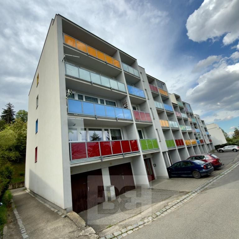 Pronájem bytu 3+1 74 m2 - Fotografie 1
