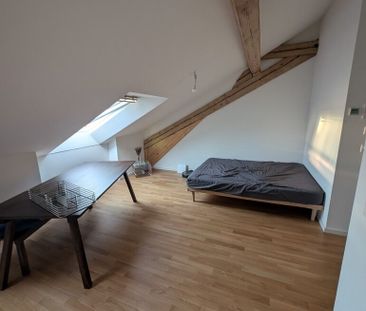 Superbe appartement au coeur de Lausanne - 1.5 pièce dans les combles - Photo 2