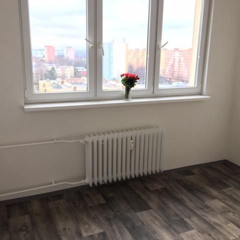 Pronájem bytu 2+1 54 m2 - Photo 1
