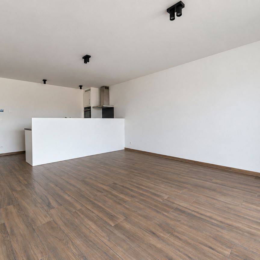 Appartement te huur in Sint-Niklaas met 2 slaapkamers - Photo 1
