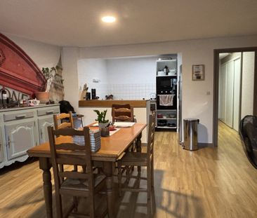 Location Appartement 3 pièces 68m² CHARLIEU 42190 - Photo 4