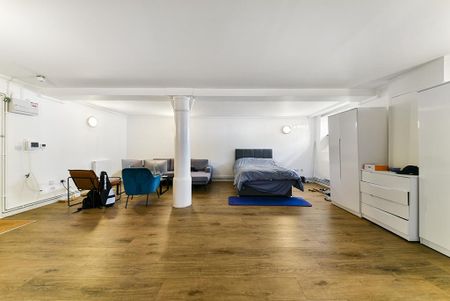 Studio to rent - Photo 4