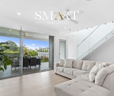 4/9 Bottle Brush Circuit, Coomera QLD 4209 - Townhouse For Rent | D... - Photo 2